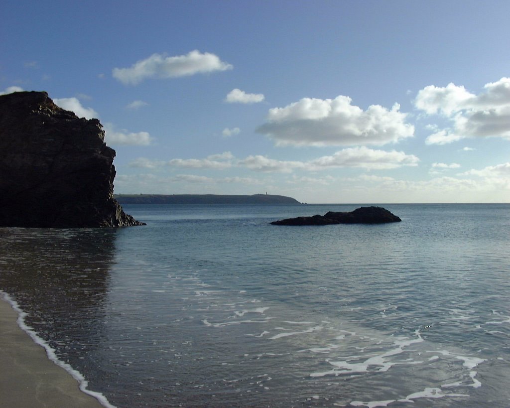 Gribbin Head from Carlyon Bay by secretmaster2007