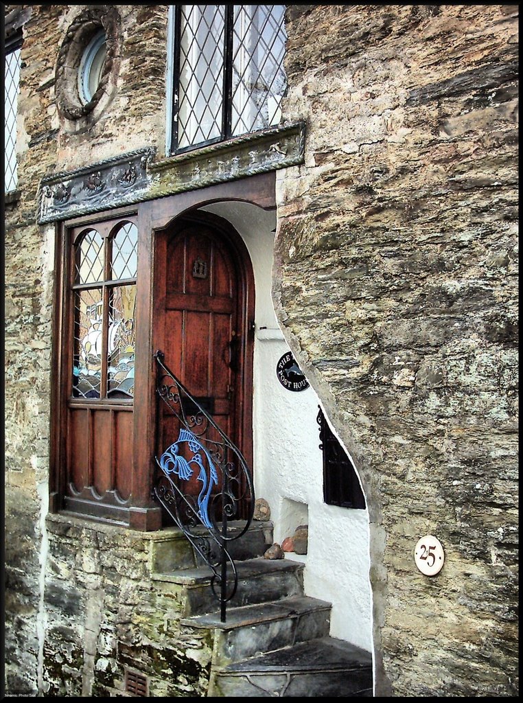 Fish steps of Fowey by laughingmackerel