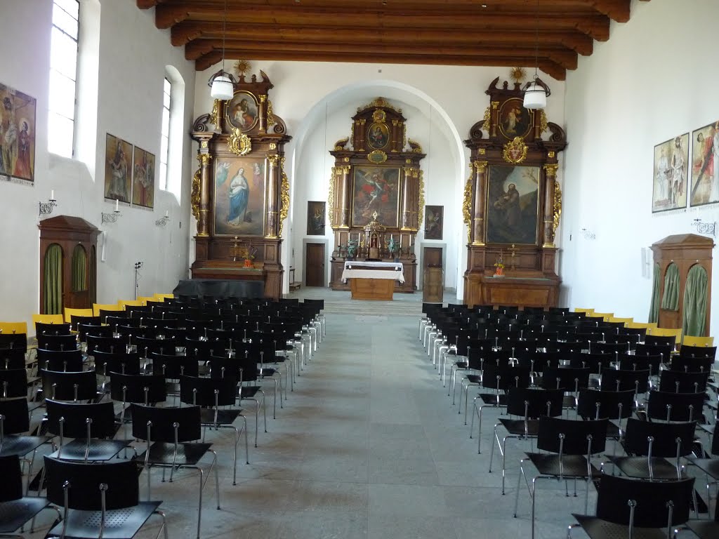 Altare in der Klosterkirche der Kapuziner in Sursee by bienenritter