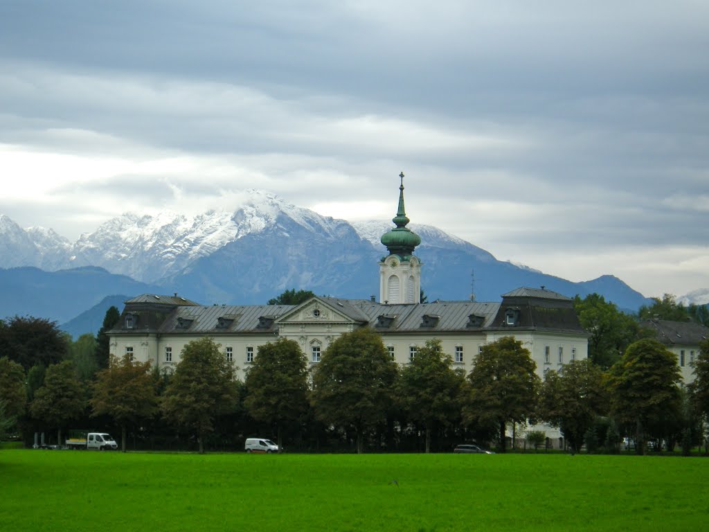 Salzburg by Joey Janzen