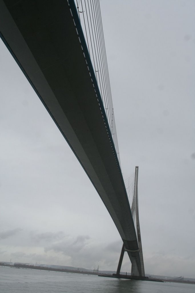 Le pont de Normandie by peppuccio