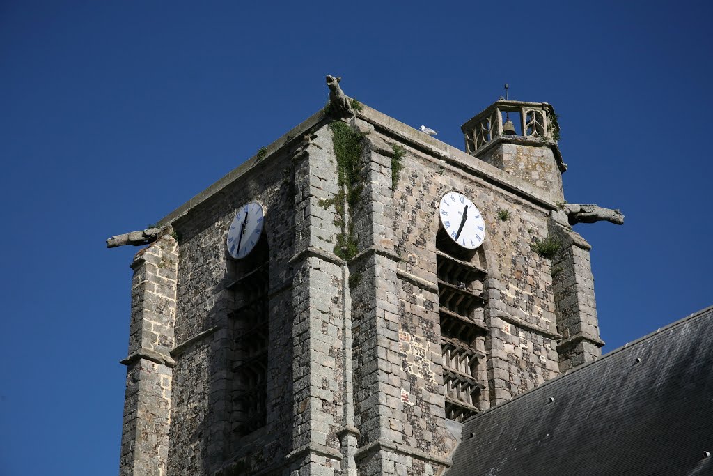 Église Saint-Pierre, Ault, Somme, Picardie, France by Hans Sterkendries