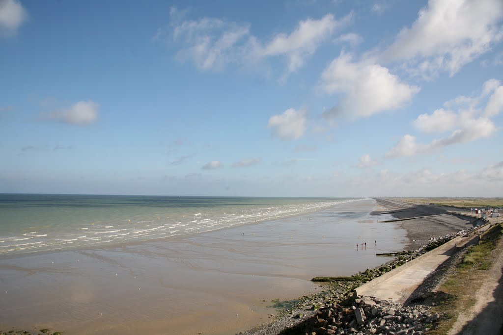 Ault, Somme, Picardie, France by Hans Sterkendries