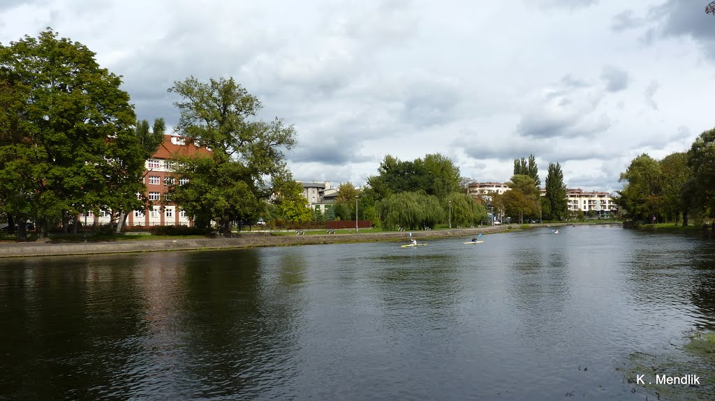 Bydgoszcz ,rzeka Brda ,widok z okolicy mostu Bernardyńskiego. by Kazimierz .Mendlik