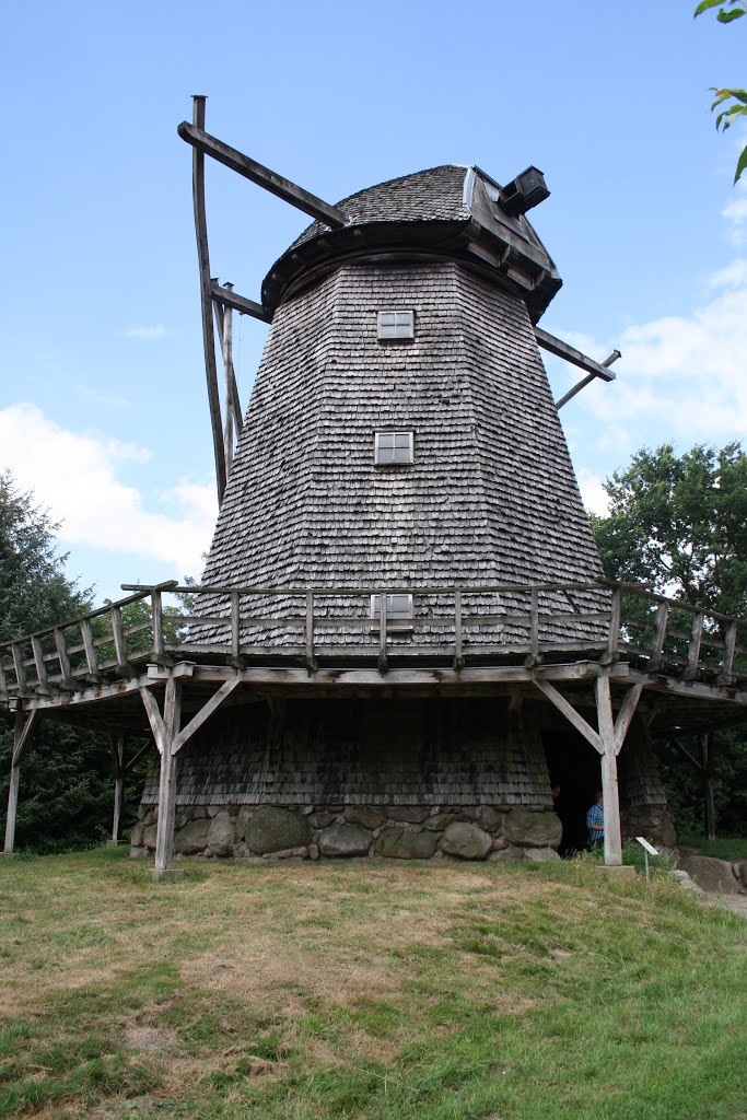 Museumsdorf Cloppenburg Kappenwindmühle by DieterGoldmann