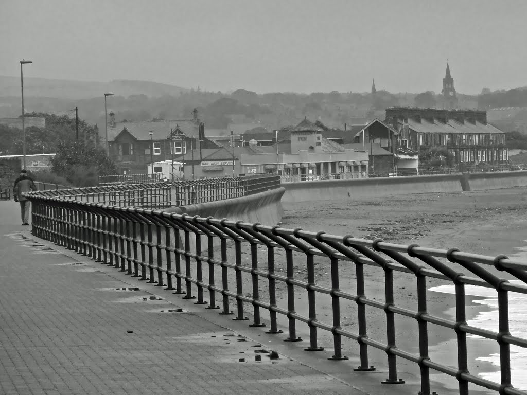 Rainy Afternoon on Spittal Promenade by guide paul