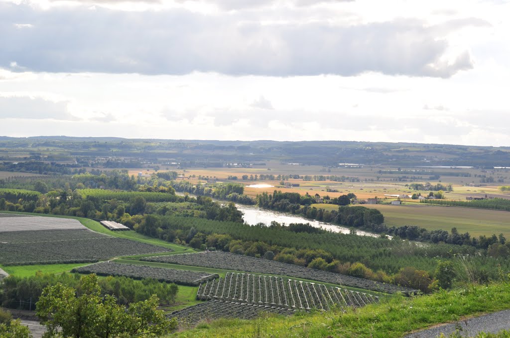 Vallée de la Garonne by Linaur