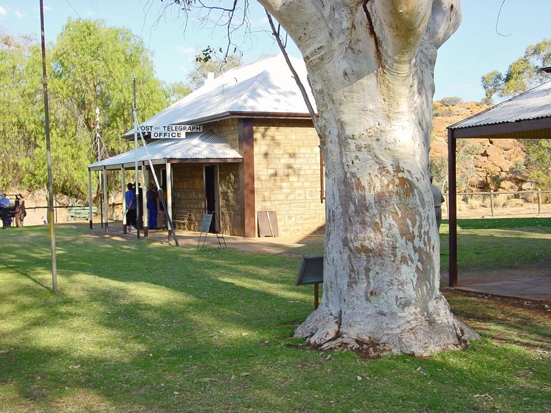 Alice Springs, Old Post and Telegraph Station by Banja-Frans Mulder