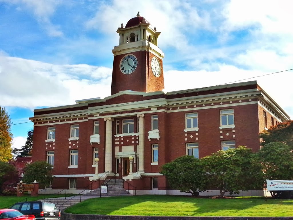 Port Angeles Court House by Lin@Bates