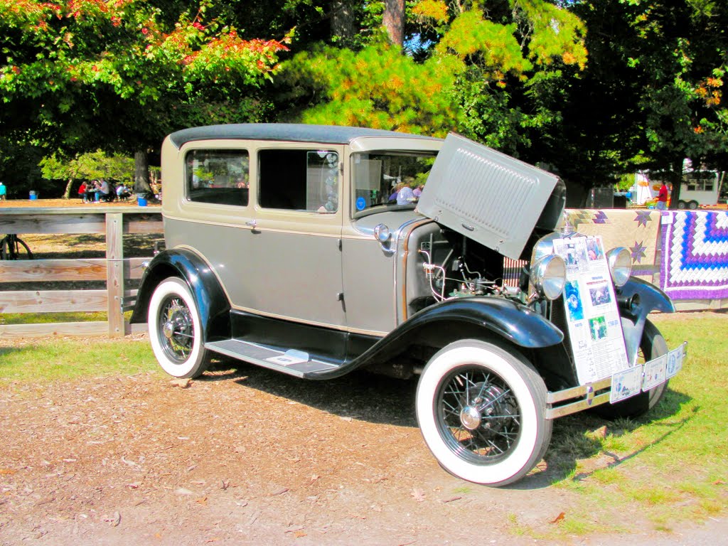 VIRGINIA: NEWPORT NEWS: NEWPORT NEWS PARK: Colonial Virginia Model A Ford Club by Douglas W. Reynolds, Jr.