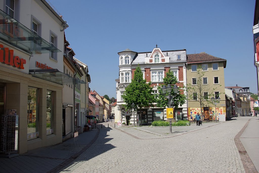 Stadtansicht am "Alexander-Puschkin-Platz" (alter Karlsplatz) - Apolda, n.N-W (i) by Herzi♥81