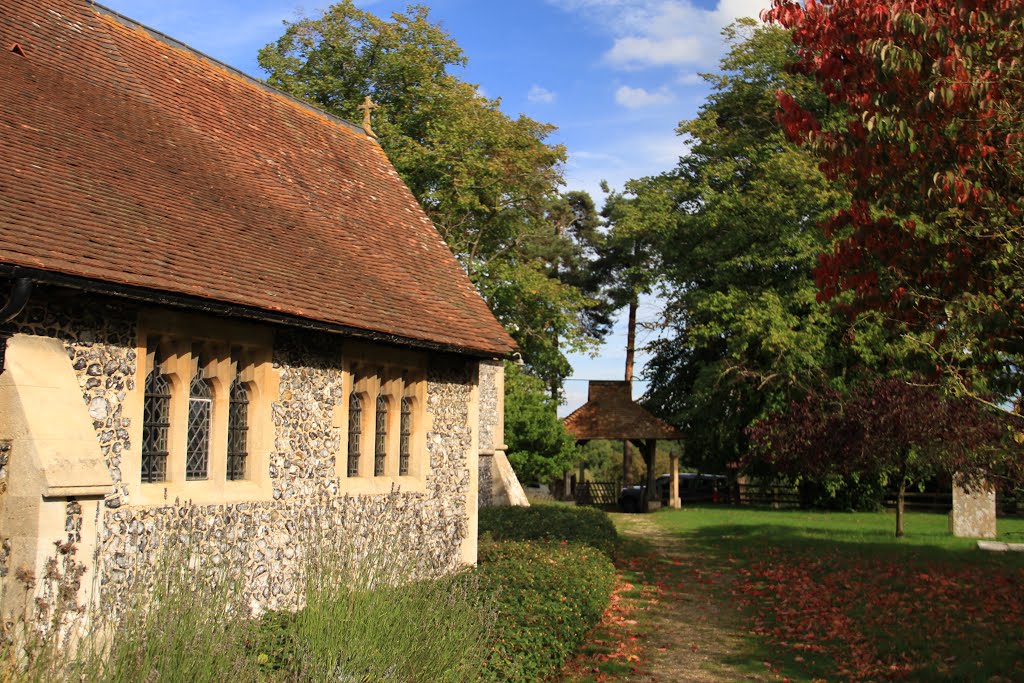 St Mary`s Church, Beenham by SBower