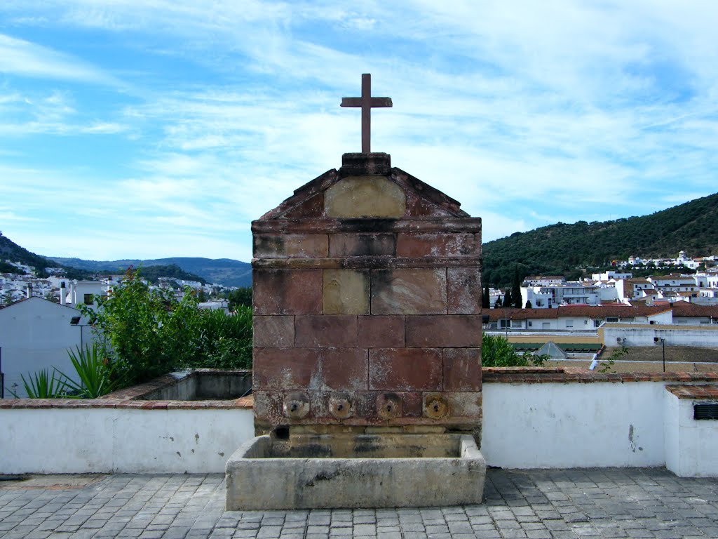 Fuente en El Convento de Capuchinos by Miguel Ángel Mato