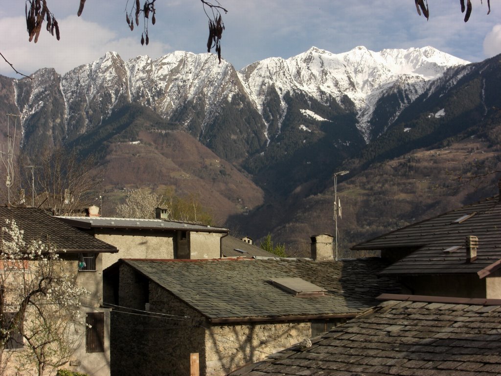 Cerido -Veduta di val Tartano- by Claudio BC