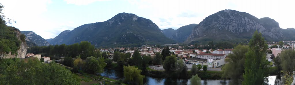 Vue sur Tarascon-sur-Ariège by Niklas96