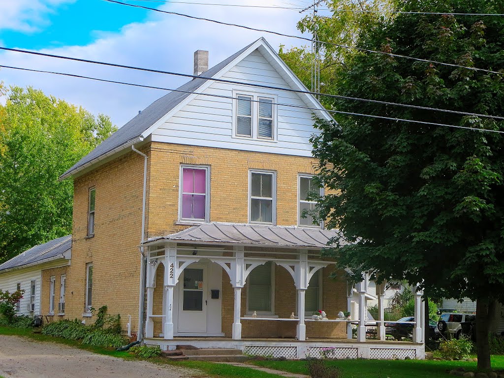 Gabled Ell Style House at 422 Main St by Corey Coyle