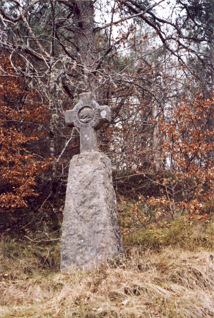 CROIX A CHAMBOUX by Frédéric Adant