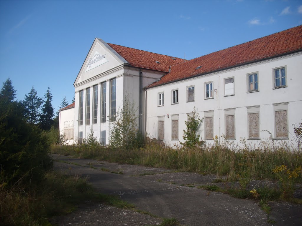 Murchin - Kulturhaus / Dom Kultury by piotr-56