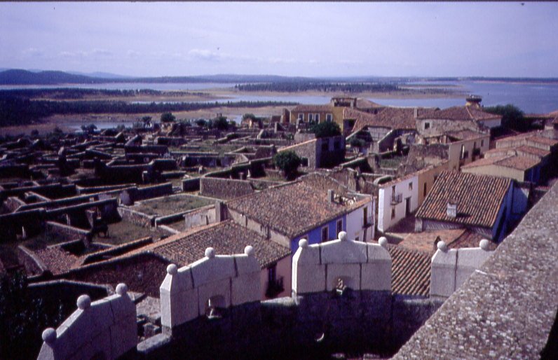 Granadilla desde el castillo by pideporesaboca