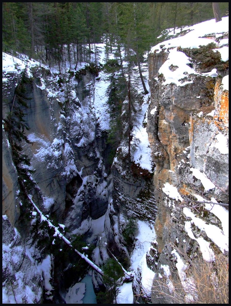 Maligne Canyon by Anam Cara (PN)