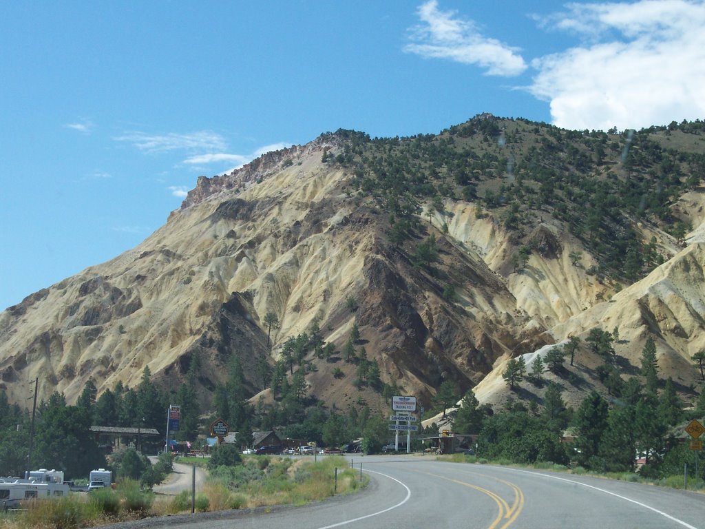 Big Rock Candy mountain in the valley of Sevier river by TitTornade