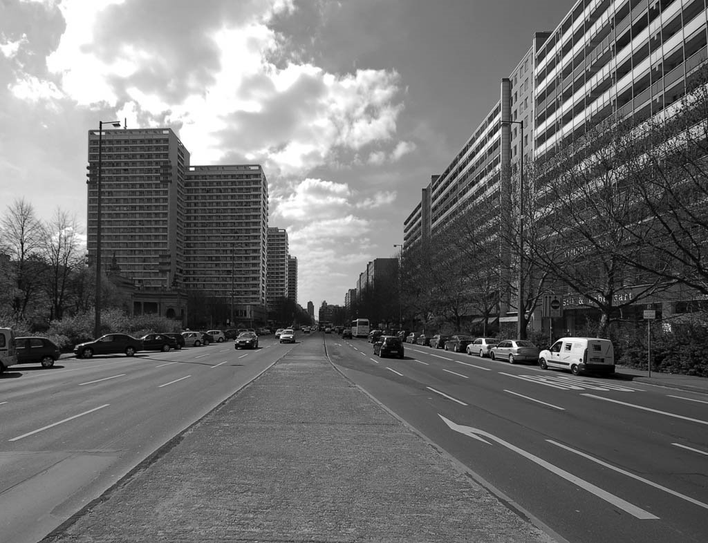 Berlin, Leipziger Straße by Arnfried Zerche