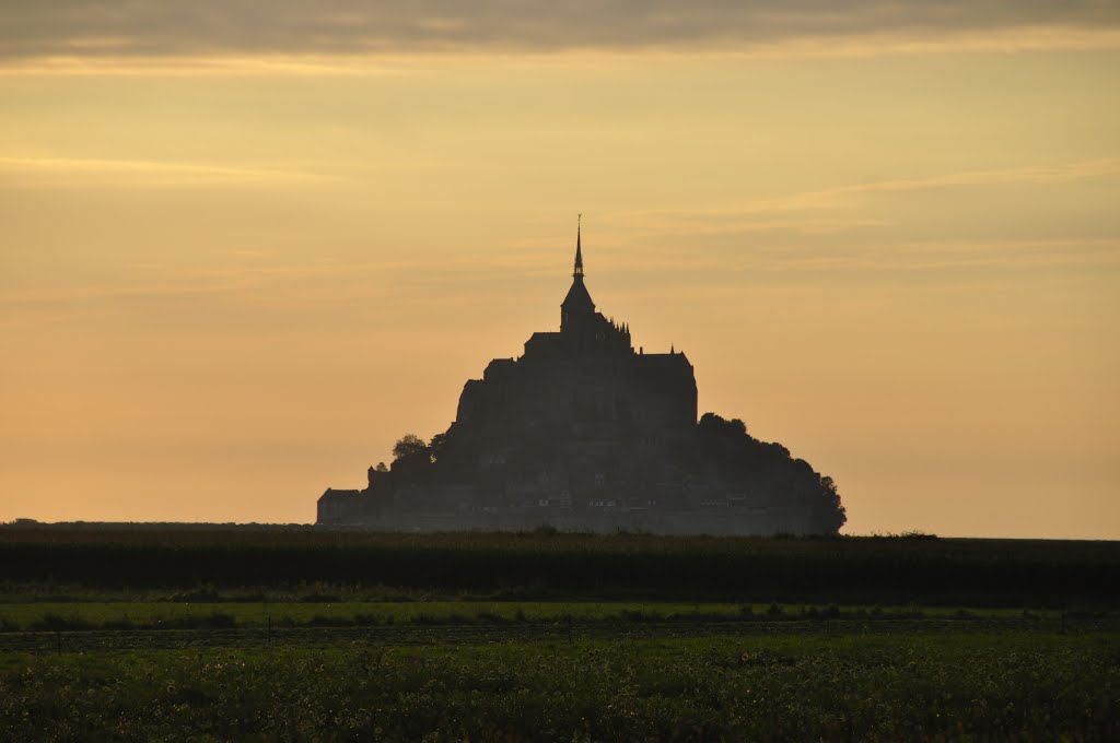 Mont Saint-Michel, France. by Nicola e Pina Europa 2011