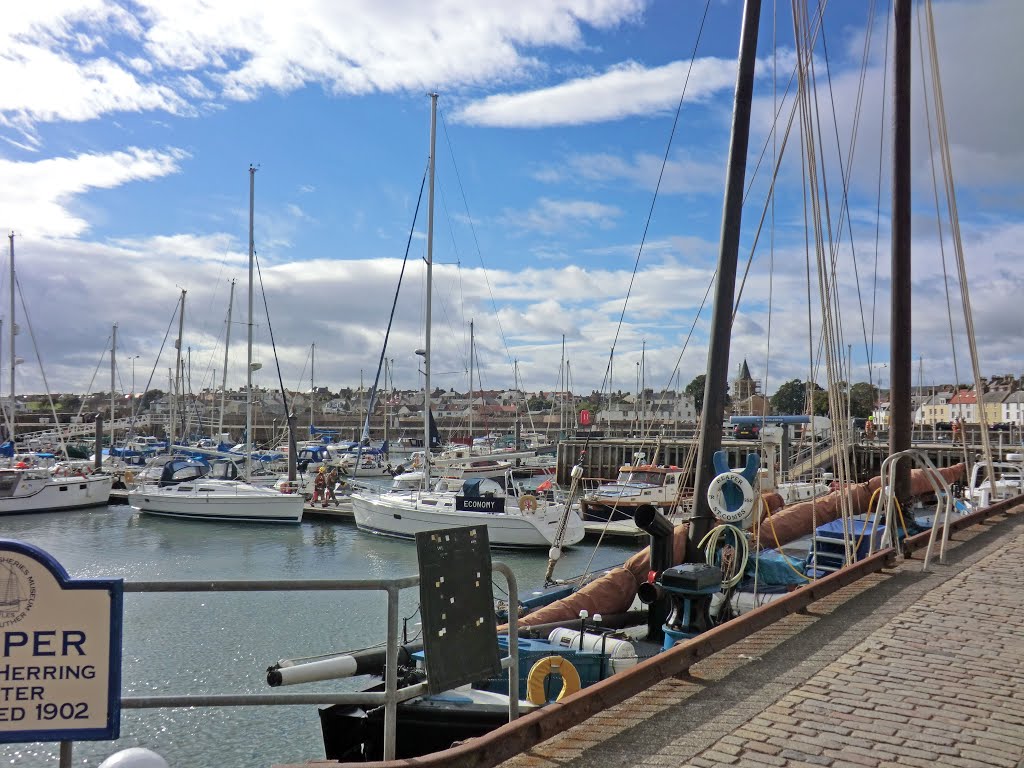 Anstruther, Embarcadero, Escocia by cesarcriado