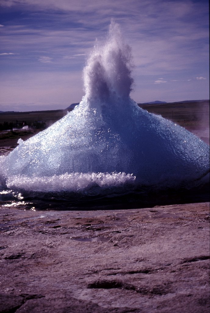 Geysir 3 by christopher vincent