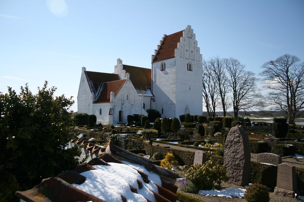 Jungshoved Kirke forår 2008 by Flemming_Bitz