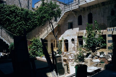 Beit basil, courtyard (2001) by Brandhorst & Bremer