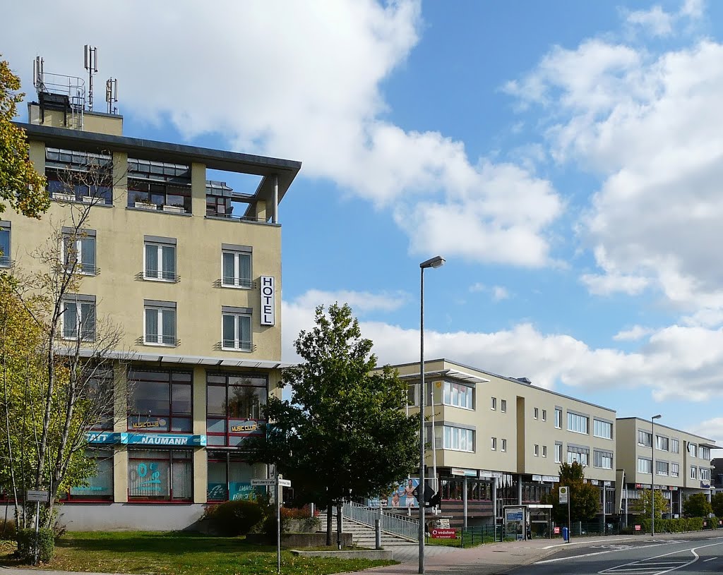 Chemnitz (SN) - Das Rabenstein-Center wurde am 30.08.1997 nach 29 Monate Bauzeit eröffnet by Thomas Eichler