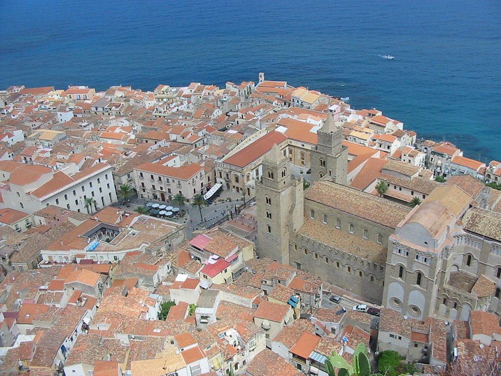 Cefalù vista della Rocca by dafstyle