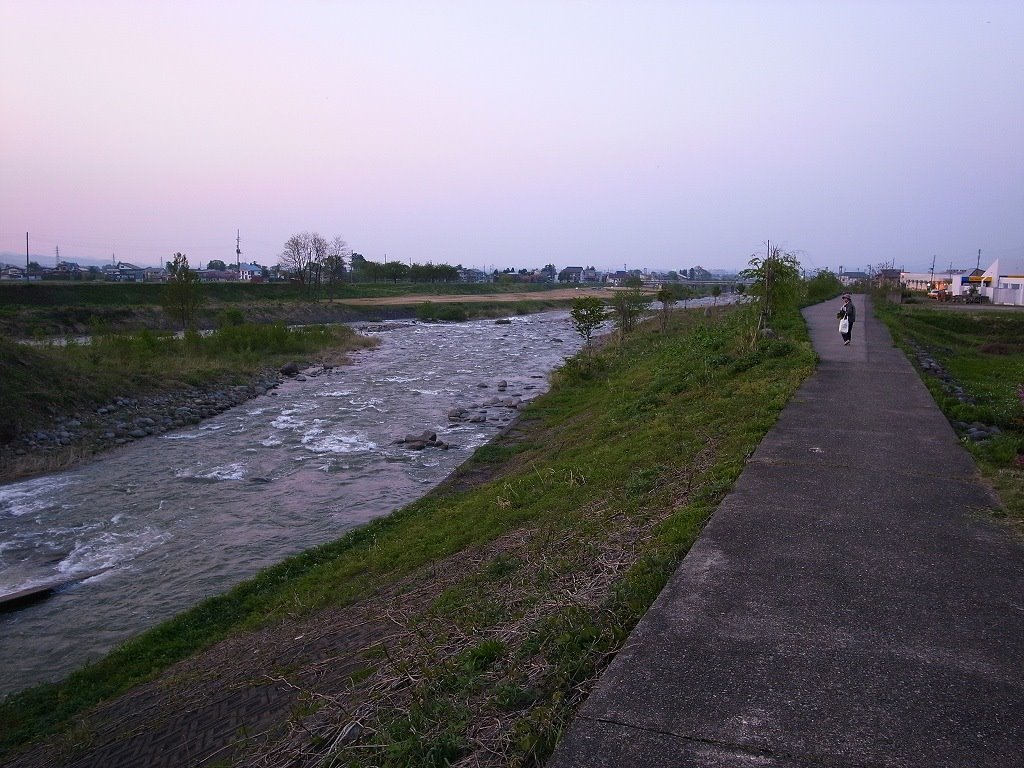 Yashiro river by noiraud