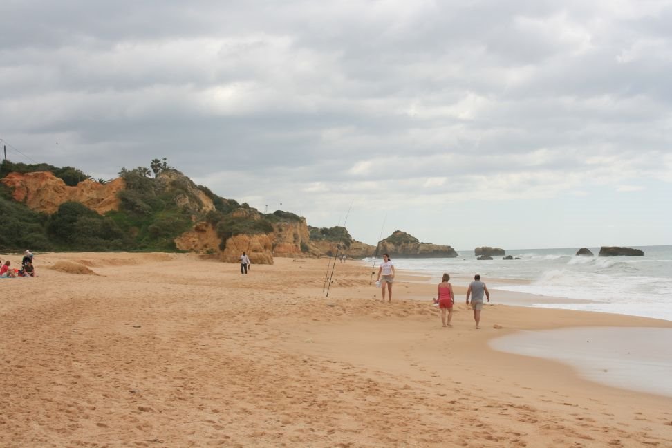 Albufeira, the beach by Romain Schwartz