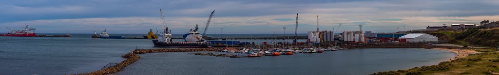 Peterhead Bay Panorama by Egil Orndal