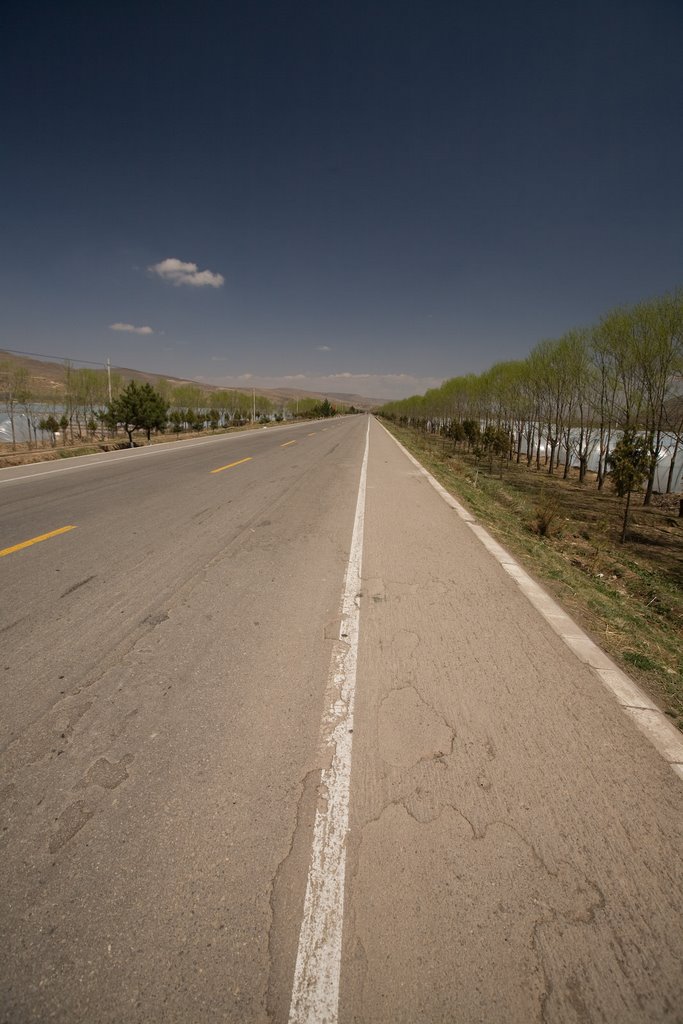 Longde, Guyuan, Ningxia, China by The Longest Way