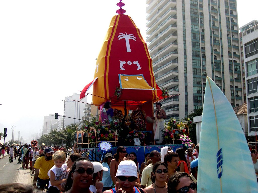 HARE KRSHNA EM IPANEMA by luizjabour