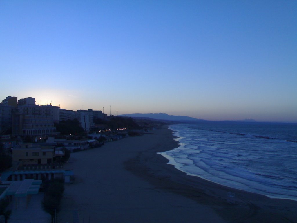 ...al calar del sole a Termoli by luigi rosati