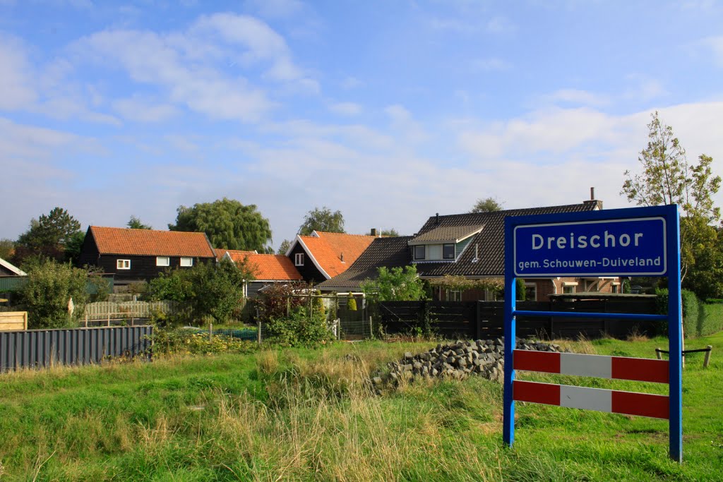 Op Schouwen-Duiveland in Dreischor in Zeeland. by watersnip