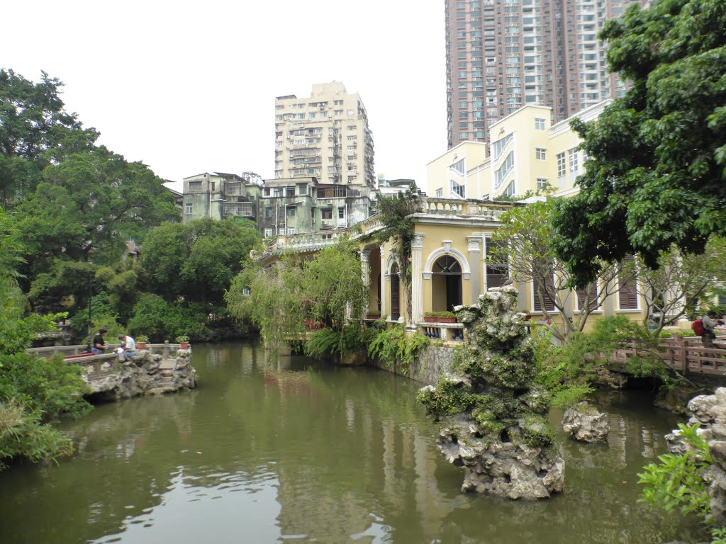 Park in Macau by Icepick