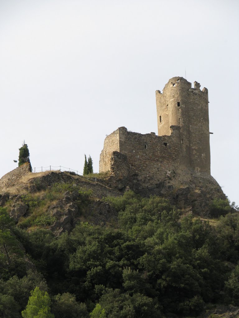 Lastours, un des quatre châteaux. by Phil'Ours