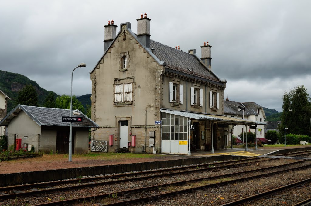 Le rail Auvergnat, les lignes du Cantal. by Tireman.