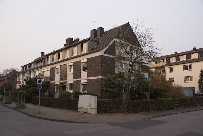 Meerbusch, Nordstrasse by didgee