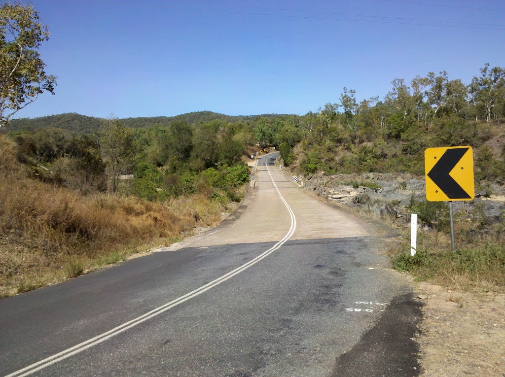 Annan River bridge on the Mulligan Hwy. by moosefly24