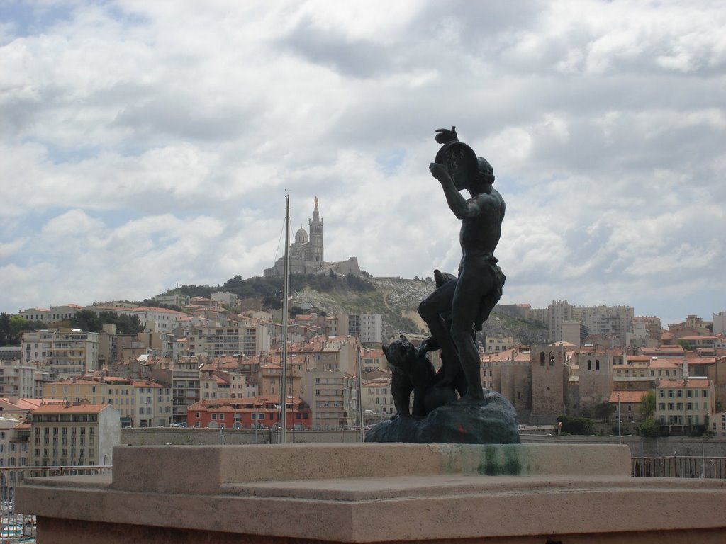 Saint-Victor, Marseille, France by JUSCUCATO