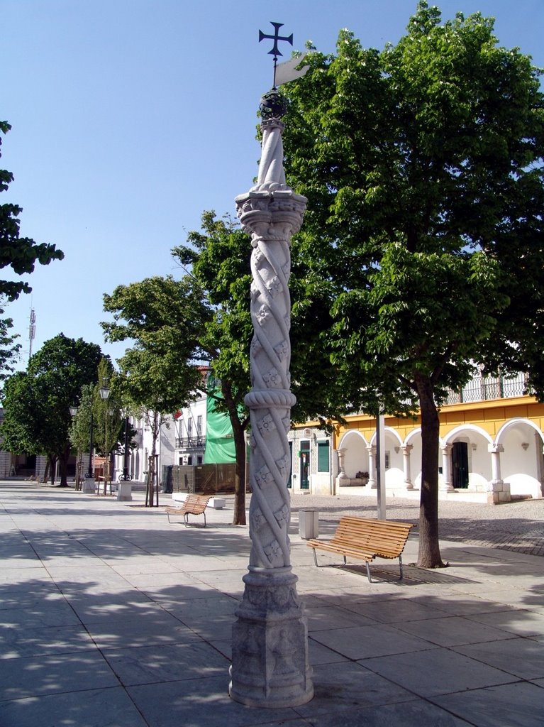 BEJA-Portugal-Pelourinho-(Pillory) 060 by Rui Simão