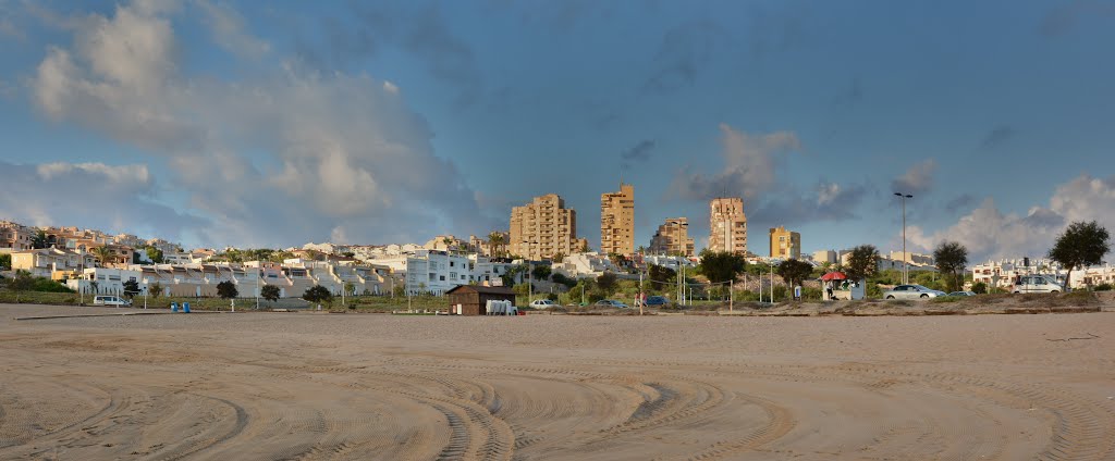 Torrevieja, Provinz Alicante, Spanien by Norbert Kurpiers