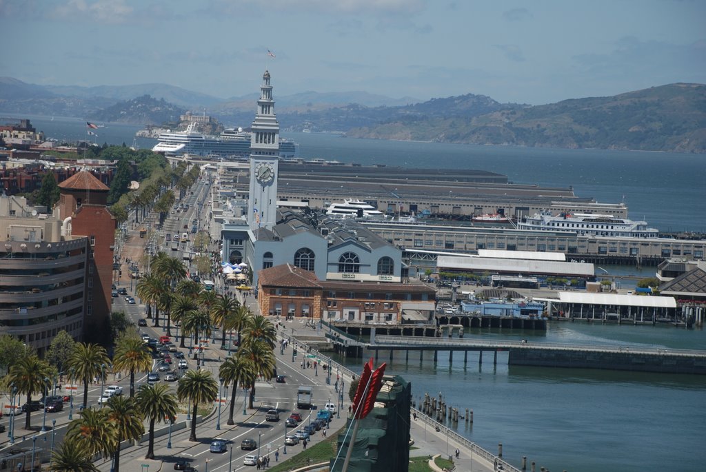 San Francisco Embarcadero by Dan Madieros