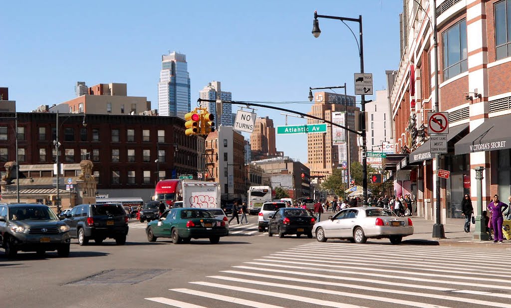 Intersection at Park Slope, Brooklyn NY by Aplmac